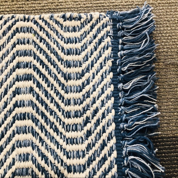 Pier One • Woven Placemats - Picture 3 of 7